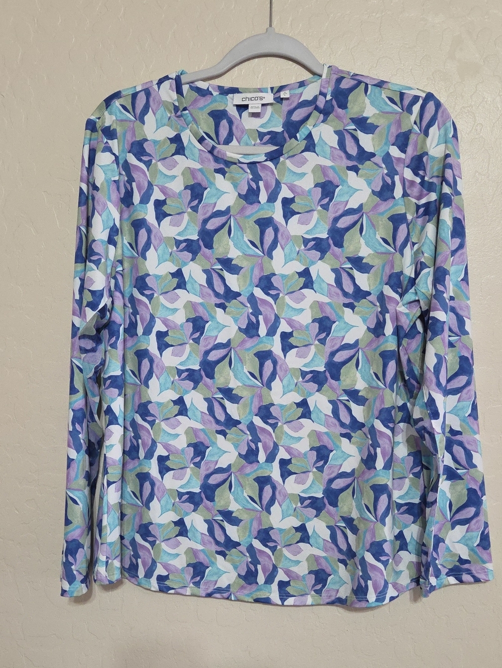 Chico's Long-Sleeve Leaf Print Top in Lavender, Blue & Mint